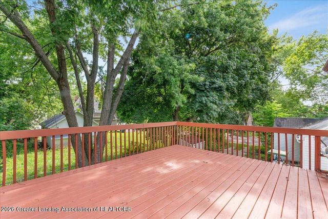 1204 Hapeman Street, Lansing, MI 48915