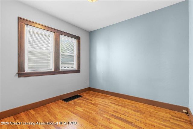 1204 Hapeman Street, Lansing, MI 48915