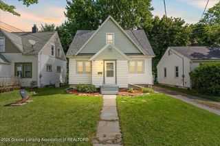 1204 Hapeman Street, Lansing, MI 48915