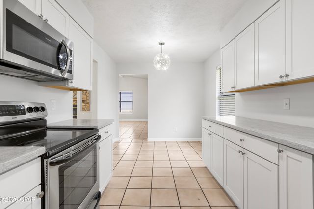 6047 Howard Road, Panama City, FL 32404