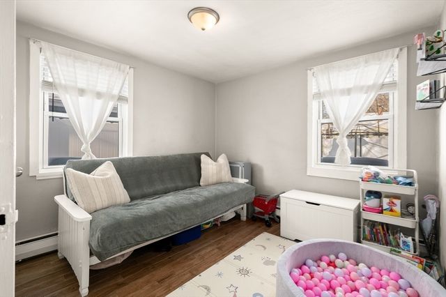 21 Forest St, Peabody, MA 01960