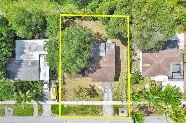 3680 Jackson Boulevard, Fort Lauderdale, FL 33312