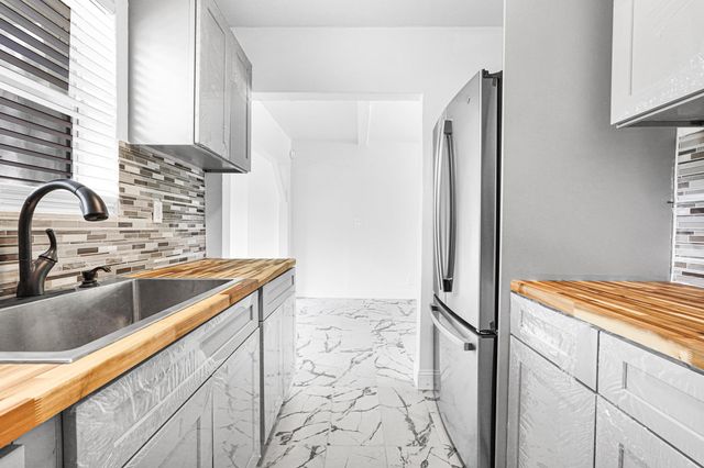 3680 Jackson Boulevard, Fort Lauderdale, FL 33312