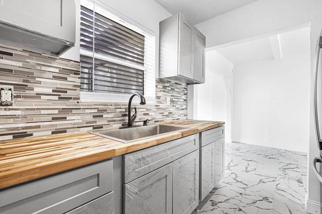 3680 Jackson Boulevard, Fort Lauderdale, FL 33312