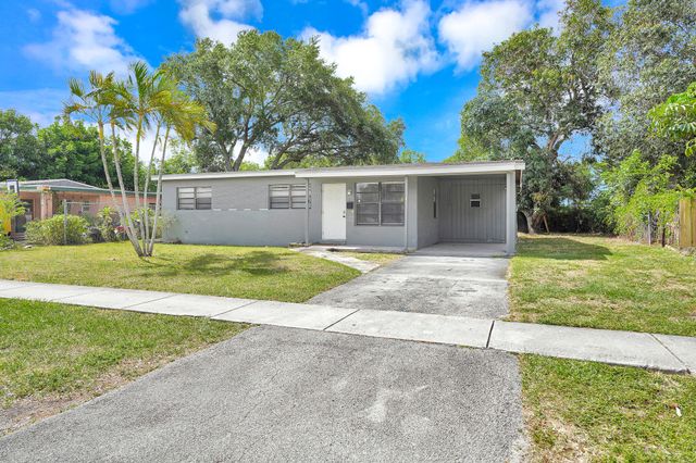 3680 Jackson Boulevard, Fort Lauderdale, FL 33312