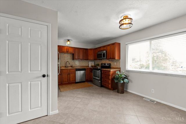 5215 Scotland Drive, Delhi Twp, OH 45238