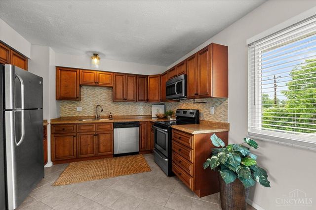 5215 Scotland Drive, Delhi Twp, OH 45238