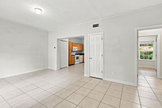 114 Cedar St 6, St Augustine, FL 32084