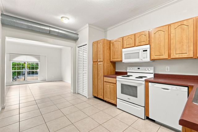 114 Cedar St 6, St Augustine, FL 32084