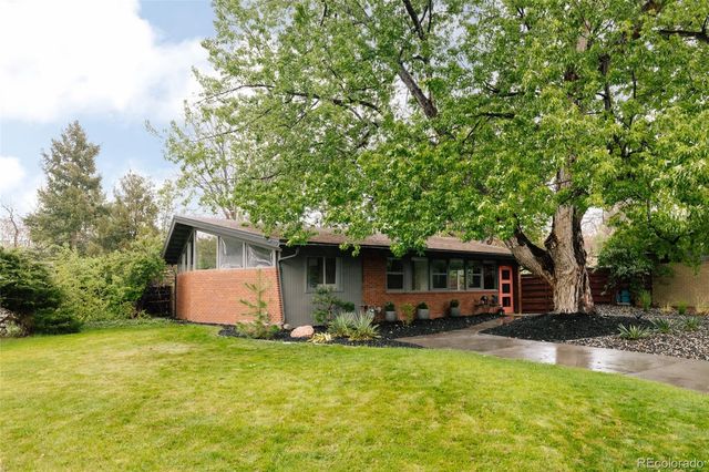2940 S Marion Street, Englewood, CO 80113