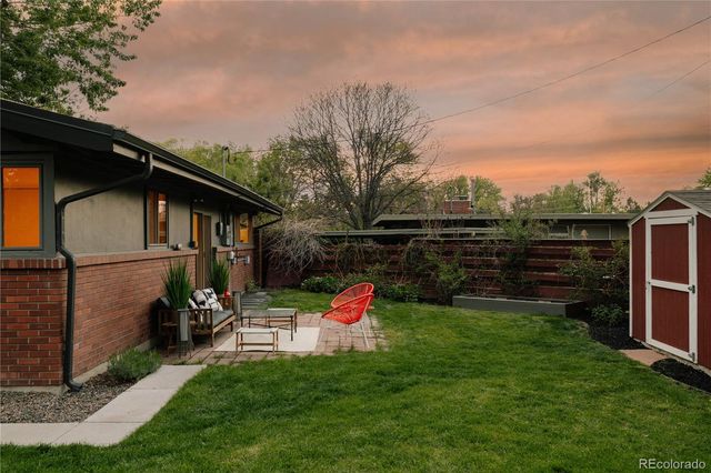 2940 S Marion Street, Englewood, CO 80113