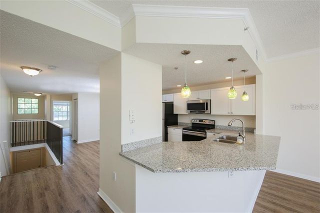 5655 BENTGRASS DRIVE 9-117, Sarasota, FL 34235