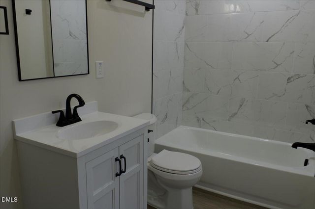 1023 W Lakewood Avenue, Durham, NC 27707