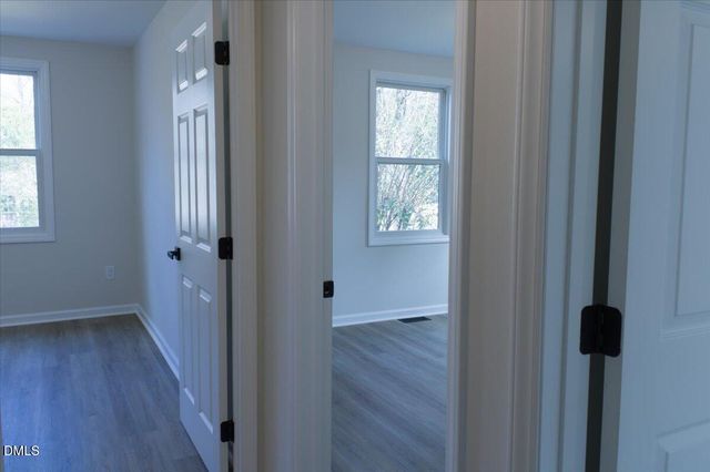 1023 W Lakewood Avenue, Durham, NC 27707