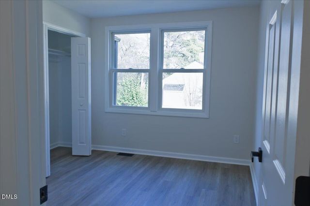 1023 W Lakewood Avenue, Durham, NC 27707