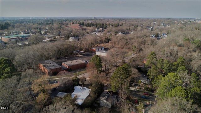 1023 W Lakewood Avenue, Durham, NC 27707