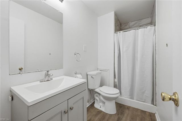 3787 Towne Point RD, Portsmouth, VA 23703