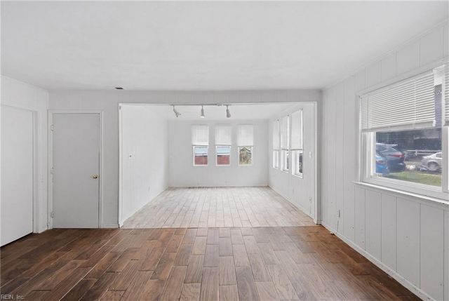 3787 Towne Point RD, Portsmouth, VA 23703