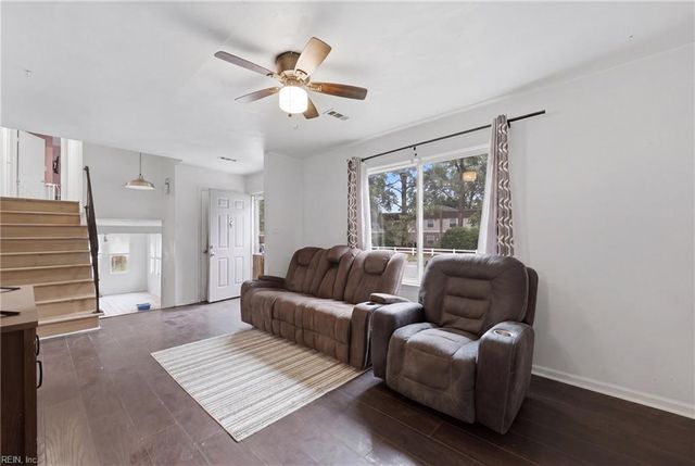 3787 Towne Point RD, Portsmouth, VA 23703