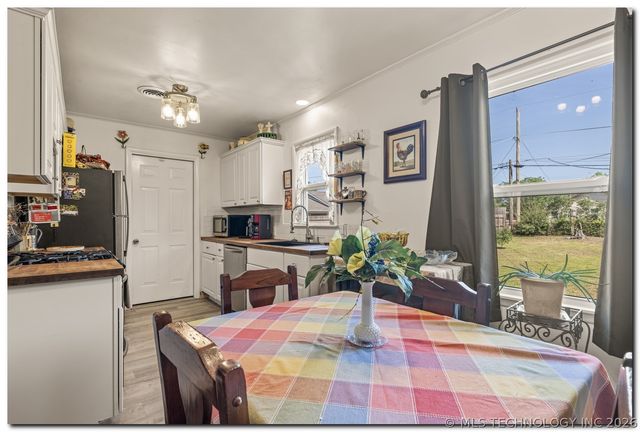 2541 W Cameron Street, Tulsa, OK 74127