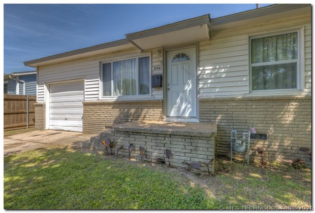 2541 W Cameron Street, Tulsa, OK 74127