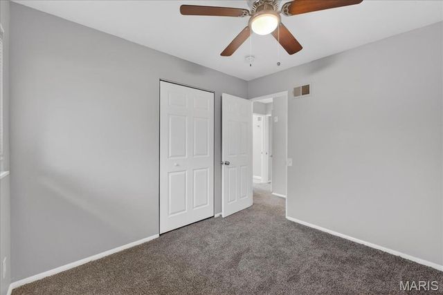 10217 Viscount Drive, St Louis, MO 63136