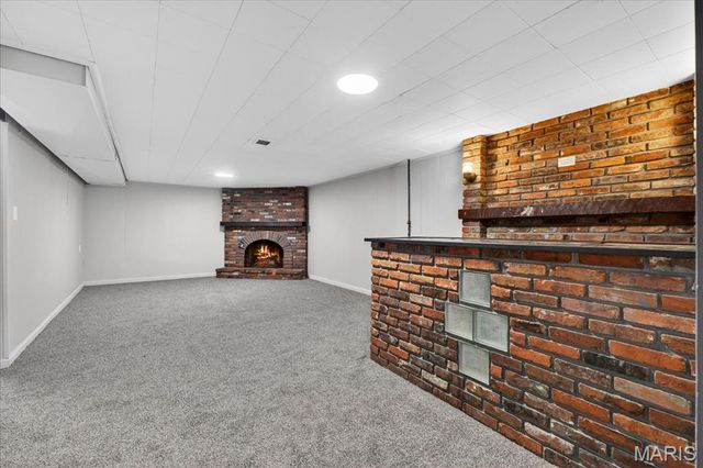 10217 Viscount Drive, St Louis, MO 63136