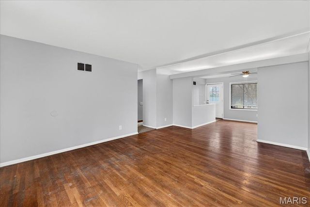 10217 Viscount Drive, St Louis, MO 63136