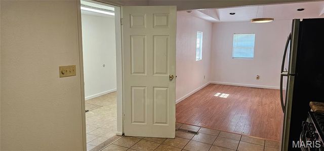 54 Monticello Place, Fairview Heights, IL 62208
