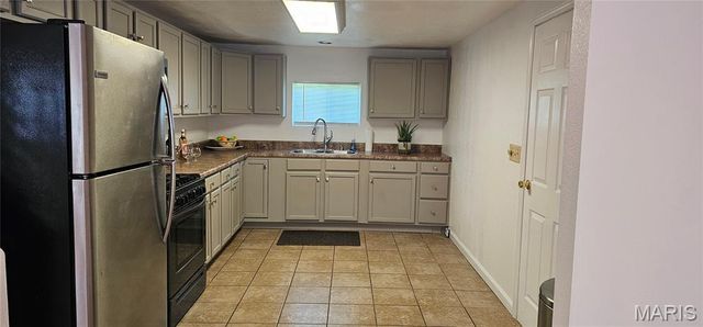 54 Monticello Place, Fairview Heights, IL 62208