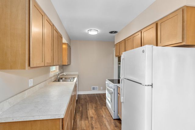3342 Badger Avenue SW, Wyoming, MI 49509