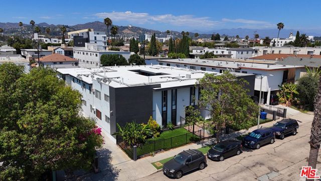 5741 Virginia Avenue, Los Angeles, CA 90038