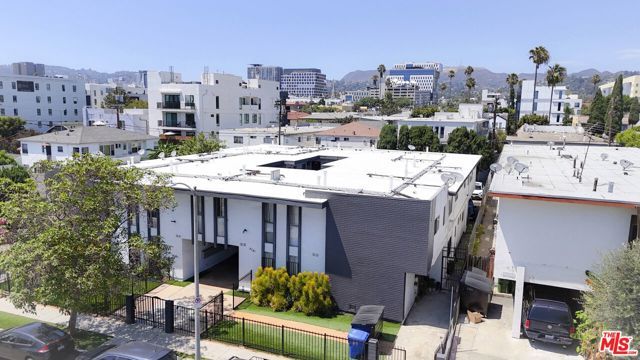 5741 Virginia Avenue, Los Angeles, CA 90038