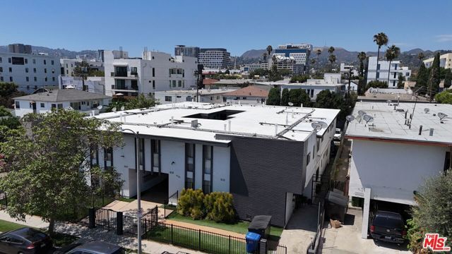 5741 Virginia Avenue, Los Angeles, CA 90038