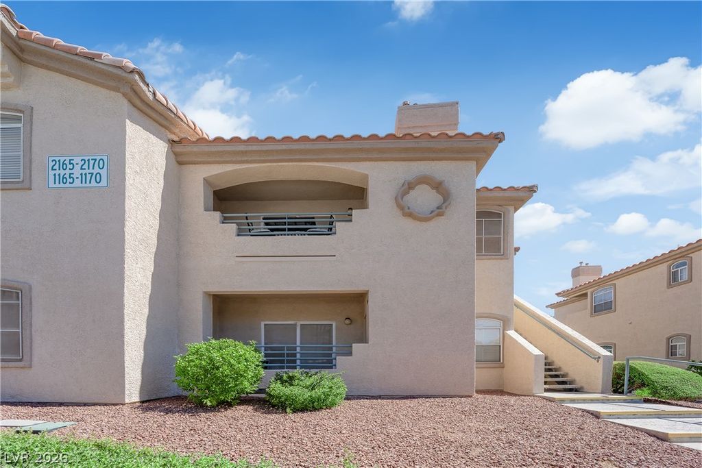 5415 West Harmon Avenue 2168, Las Vegas, NV 89103 — photo 2