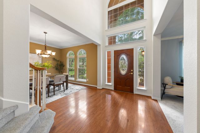716 Mockingbird Court, Crowley, TX 76036