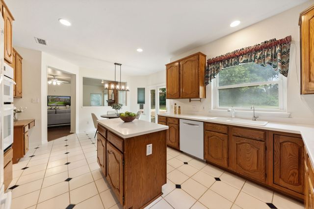 716 Mockingbird Court, Crowley, TX 76036