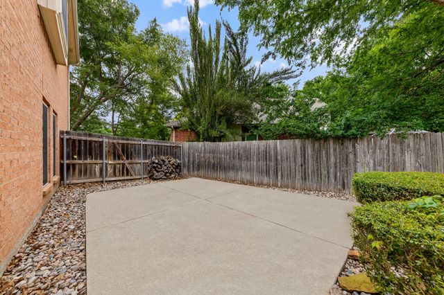716 Mockingbird Court, Crowley, TX 76036