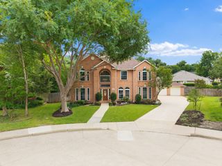 716 Mockingbird Court, Crowley, TX 76036