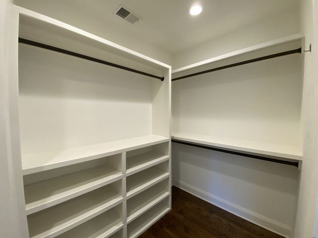 2702 Sharondale Ct, Nashville, TN 37215