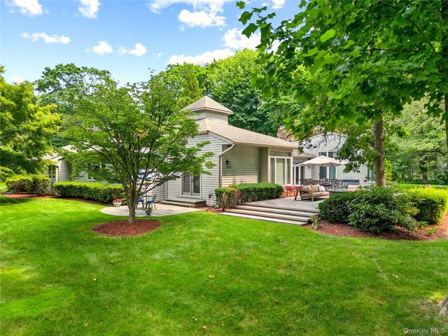 24 Winding Lane, Upper Brookville, NY 11545