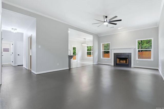 1009 Katy Ln, Alexander, AR 72002