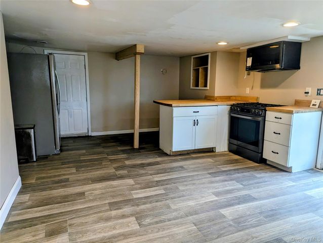122 Castle High Road, Middletown, NY 10940