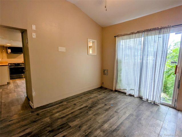 122 Castle High Road, Middletown, NY 10940