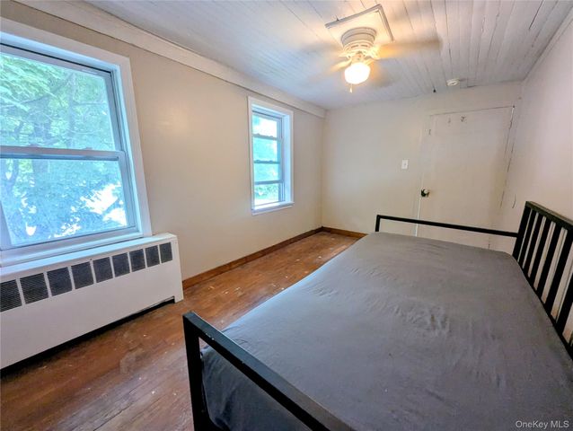 122 Castle High Road, Middletown, NY 10940