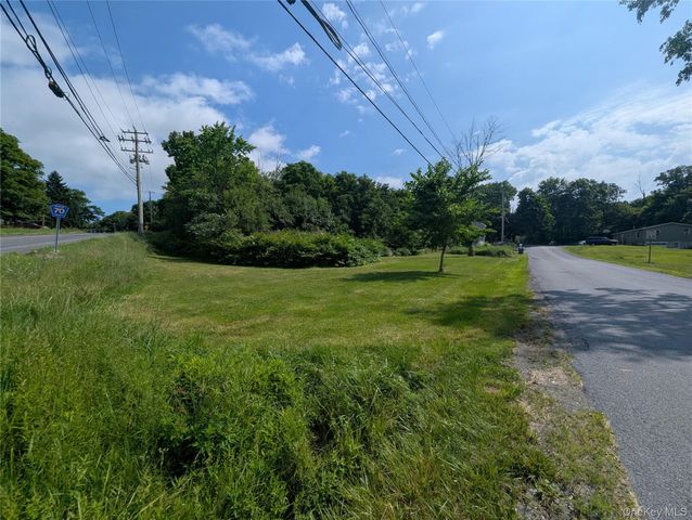 122 Castle High Road, Middletown, NY 10940