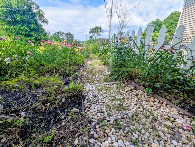 122 Castle High Road, Middletown, NY 10940