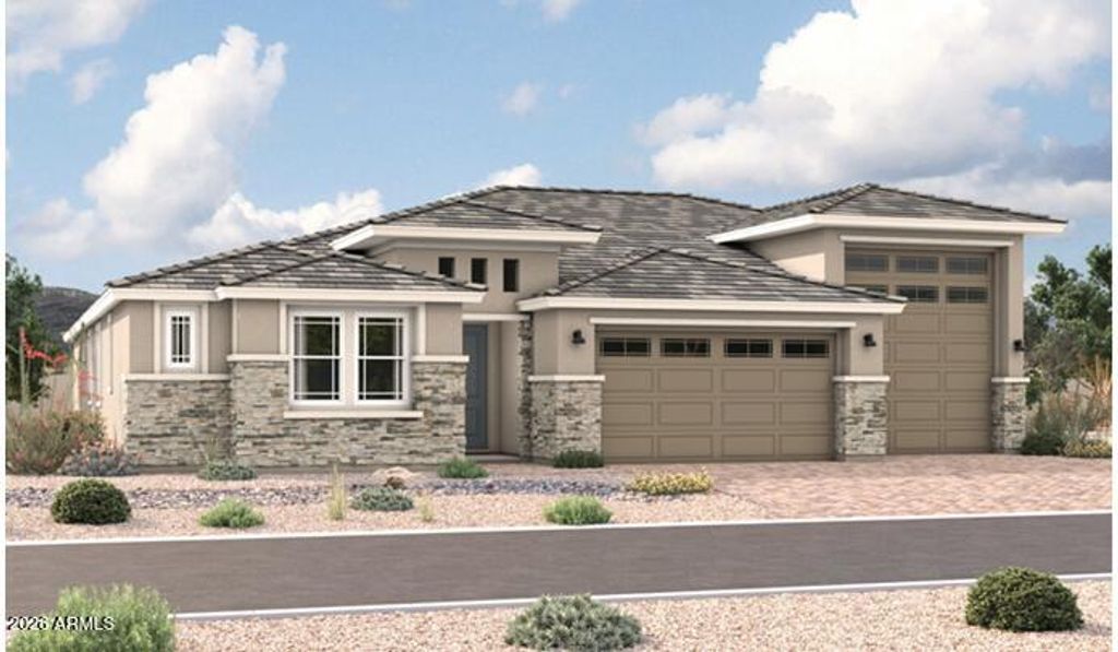 177 W GALENA Pass, Apache Junction, AZ 85120