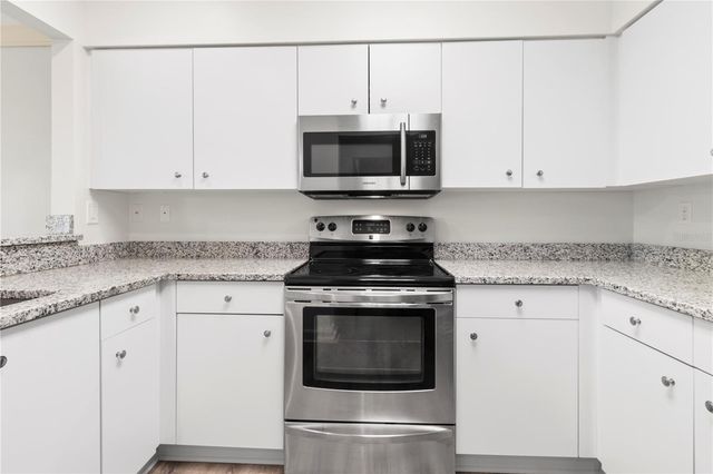 3731 SARASOTA SQUARE BOULEVARD 309E, Sarasota, FL 34238
