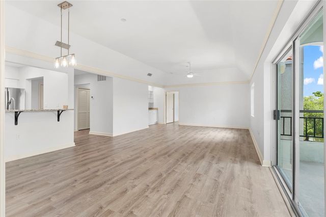 3731 SARASOTA SQUARE BOULEVARD 309E, Sarasota, FL 34238